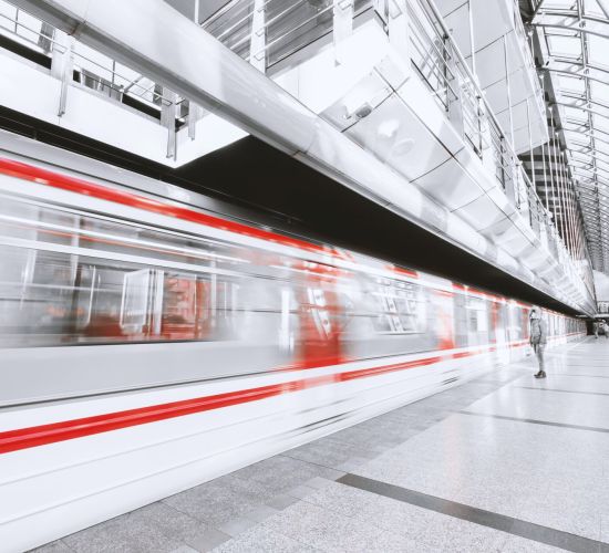 Datenschutz meistern – mit unserem E-Learning sicher in die digitale Zukunft S+P eLearning Finanzunternehmen - Geldwäscheprävention