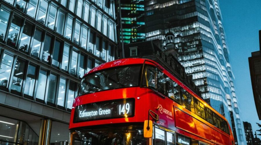 Aufgaben eines Compliance Officers Wesentliche Aufgaben eines Compliance Officers